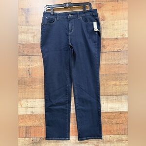 New With Tags Talbots Slimming Simply Flattering 5 pocket Straight Size 6 Petite